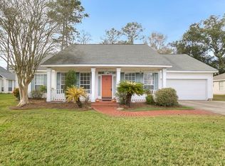 748 Carondelet St, Mandeville, LA 70448