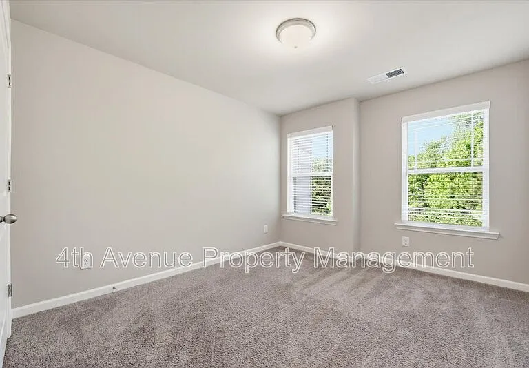3403 Abbey Way — Photo 22