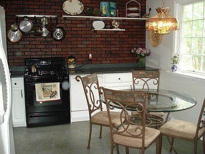 Remodeled Eat-in Kitchen