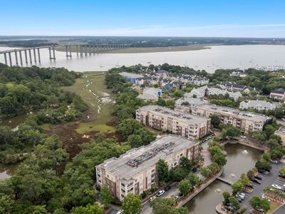200 River Landing Dr #H106, Daniel Island, SC, 29492