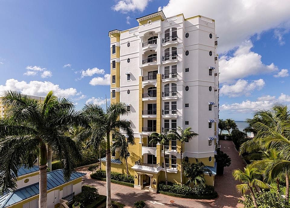 1st image of 1801 Gulf Shore Blvd N #303
