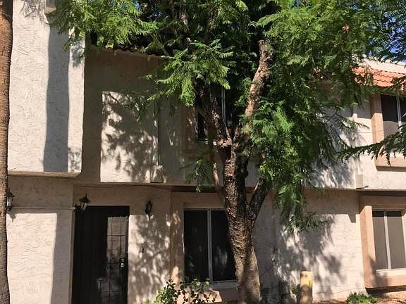 3rd image of 6128 W Townley Ave
