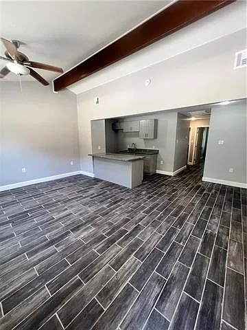 2 bed, 1.5 bath, 895 sqft, $850 — Photo 3