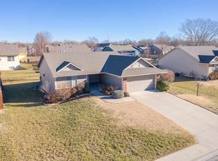 2036 E Brookstone St, Derby, KS 67037