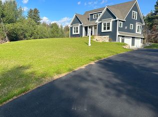 2 Village Corner Rd, Wolfeboro, NH 03894