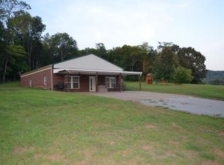 290 Eagles Bnd, Linden, TN 37096