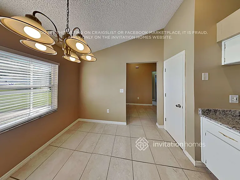 120 Mango Ct — Photo 6