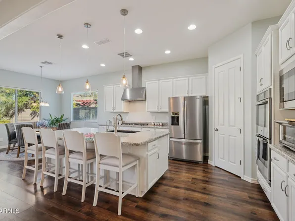 9228 W ROBIN Lane, Peoria, AZ 85383