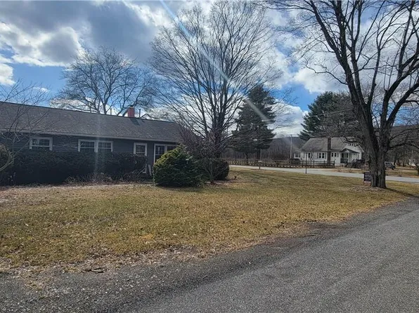 6 BETHEL Place, Pine Plains, NY 12567