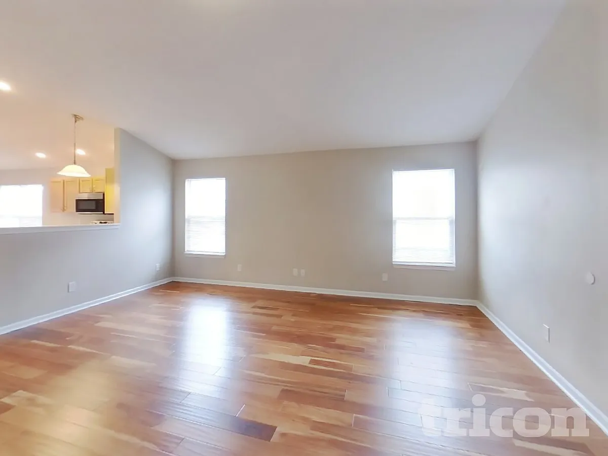 Building Photo - 7650 Lara Lee Dr