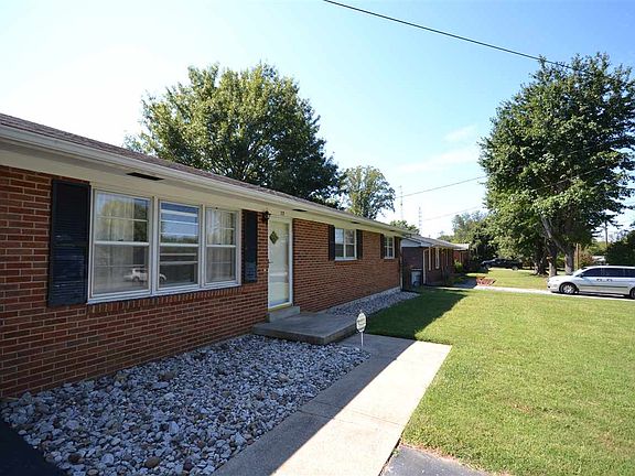 5th image of 713 Andrew Way