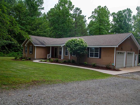 5th image of 8 McClure Dr