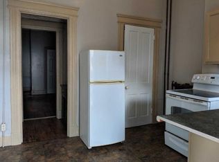 906 Washington Ave APT 2B, Newport, KY 41071