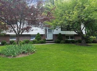 7 Merrywood Rd, Wappingers Falls, NY 12590