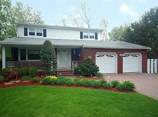 11-07 Elaine Ter, Fair Lawn, NJ 07410