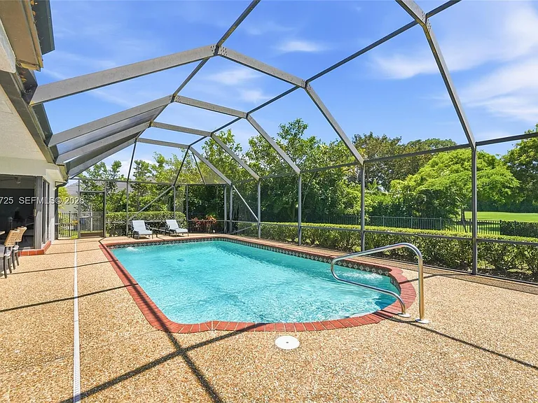 11008 Boca Woods Ln — Photo 35