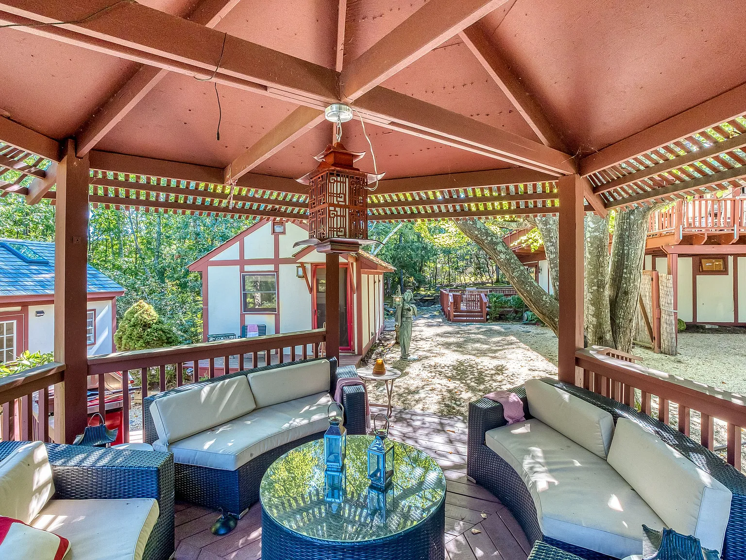 Sag Hrbr 3 Priv Structures/Main/PoolHouse/Studio &Pool — Photo 2