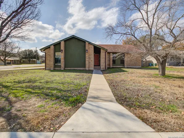 5 ROSELAWN CIR, New Braunfels, TX 78130