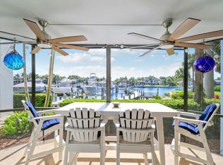 515 Bay Colony Dr N, Juno Beach, FL 33408