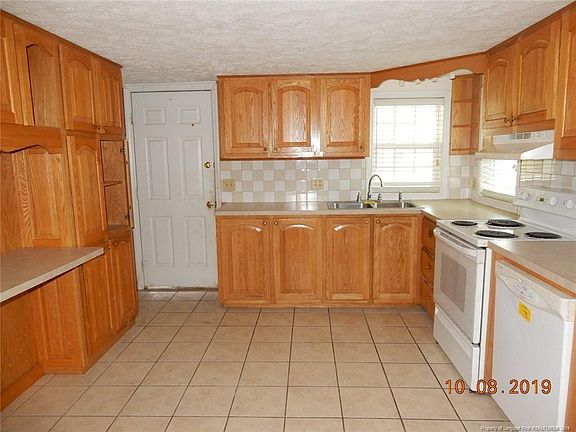 5th image of 176 W Parkton Tobermory Rd