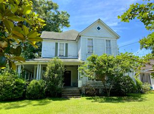 208 N 10th Ave, Hattiesburg, MS 39401