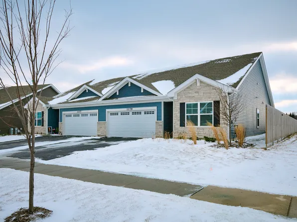 1179 Wood Lily Ln, Bartlett, IL 60103