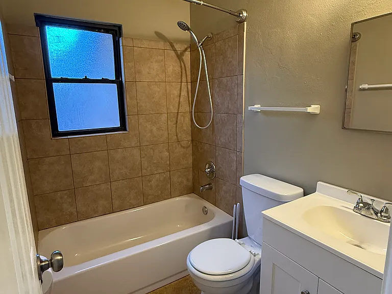 Bathroom with Tub