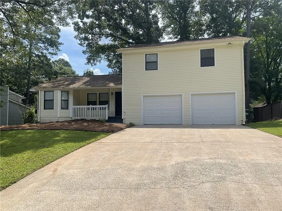 4858 Chapelle Ct