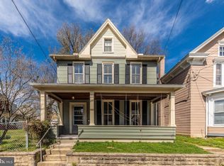 231 W 2nd St, Waynesboro, PA 17268