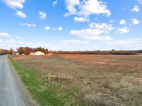 5th image of 6350 Lamphear Rd