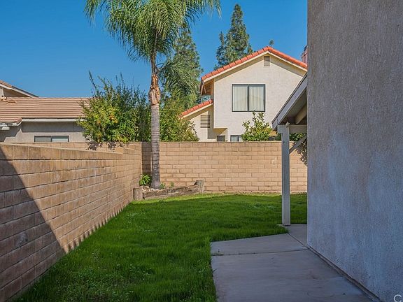 5th image of 17186 Cerritos St