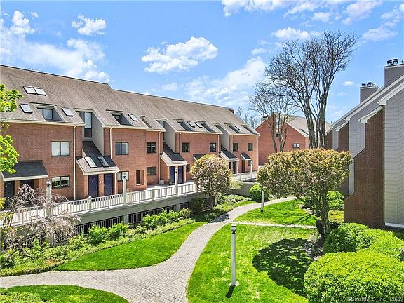 Complex outside Area