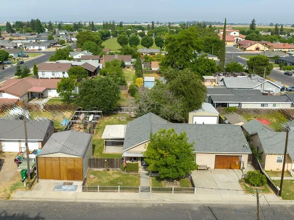 8401 Birch St, Hilmar, CA 95324