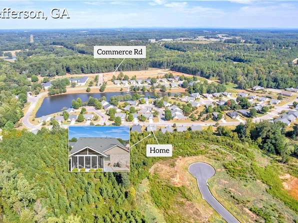 316 Lakeview Bend Cir, Jefferson, GA 30549