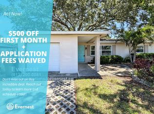 105 S Fernwood Ave, Clearwater, FL 33765