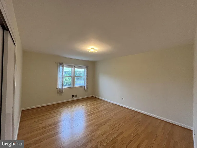 6301 Evermay Dr — Photo 12