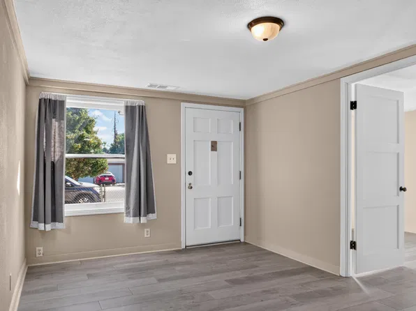 347 Wallace St #1, Porterville, CA 93257