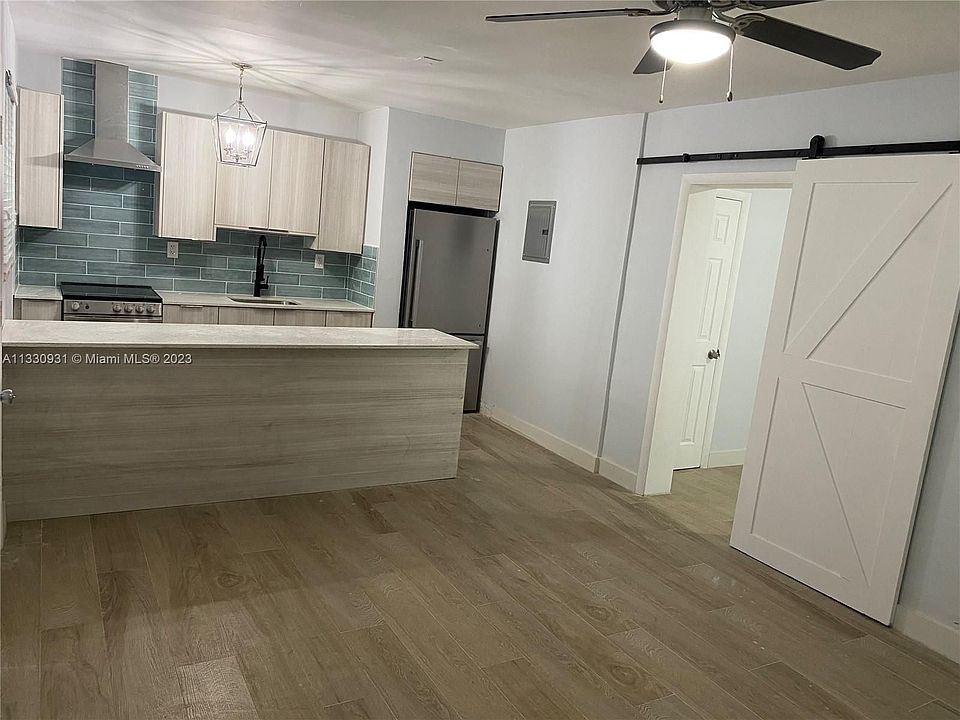 1st image of 1450 Lenox Ave APT 3
