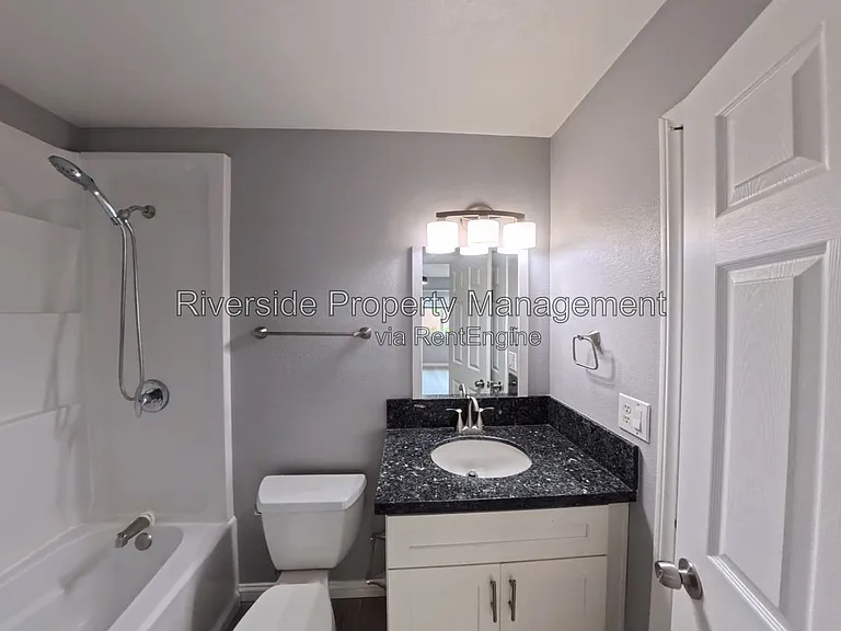 5025 Pearblossom Dr — Photo 22