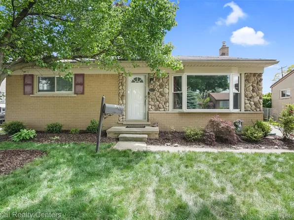32225 Hees St, Livonia, MI 48150