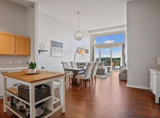 3310 Nicollet Ave UNIT 403, Minneapolis, MN 55408