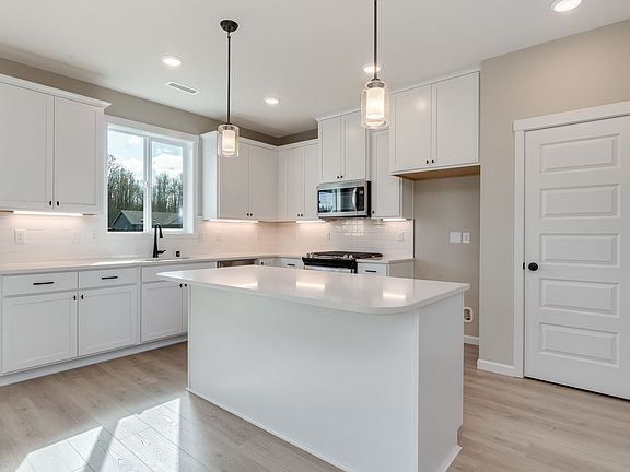 10711 NE 109th WAY by Aho Construction