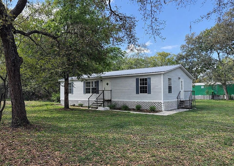 1st image of 10405 Jungle St