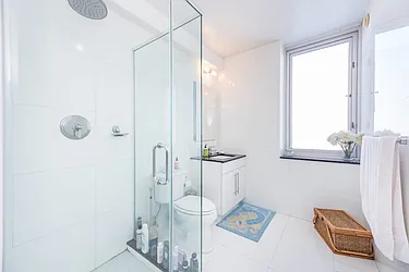 Rented by Modern Spaces