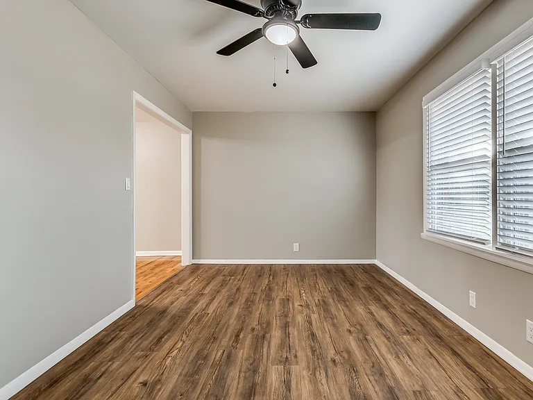 4007 Morgan Ave — Photo 20
