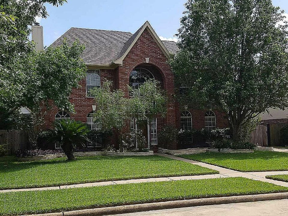 1st image of 15811 Jamie Lee Dr