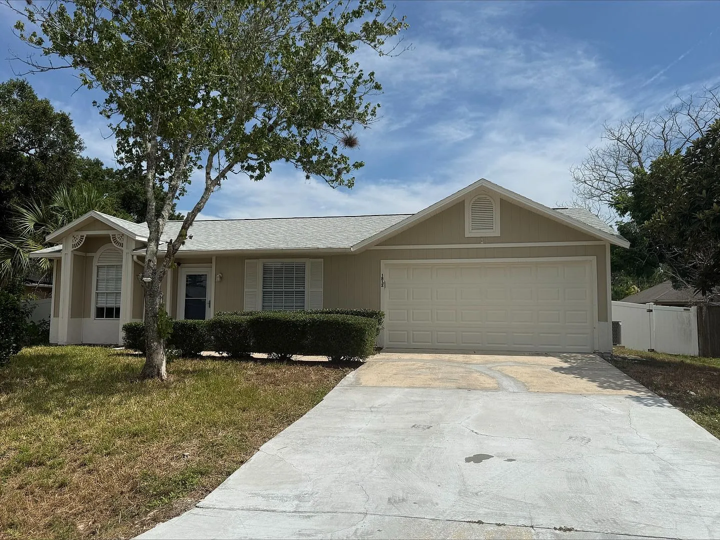 Single Family Home in Palm Bay — Photo 1