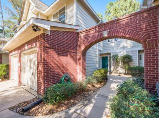 158 N Magnolia Pond Pl #158E, Spring, TX 77381