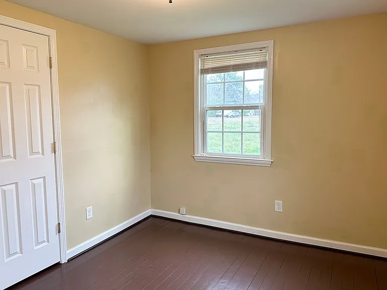 109 Turner St — Photo 11