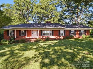 2216 Griffith Rd, Monroe, NC 28112